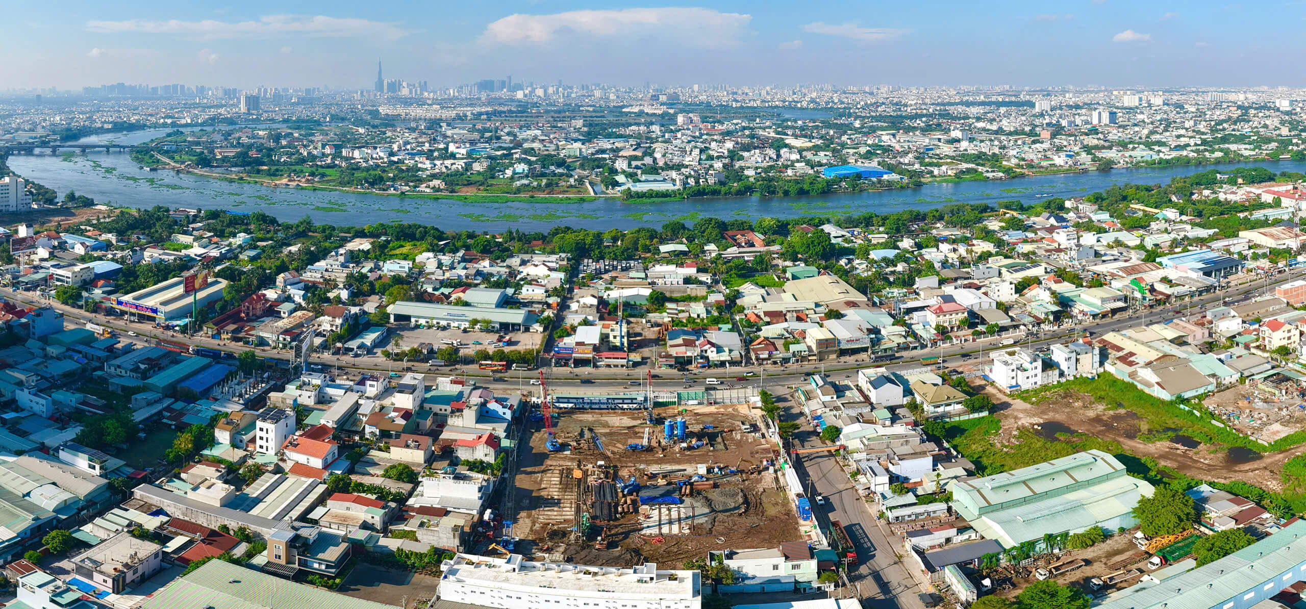 Tiến độ xây dựng dự án căn hộ The Emerald Boulevard